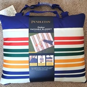 Pendleton Packable Blanket